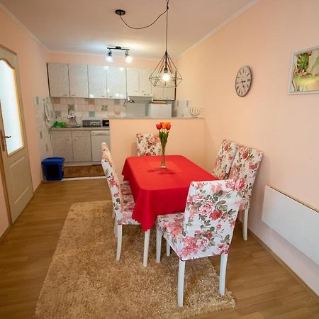 Butterfly Apartment Mostar Luaran gambar