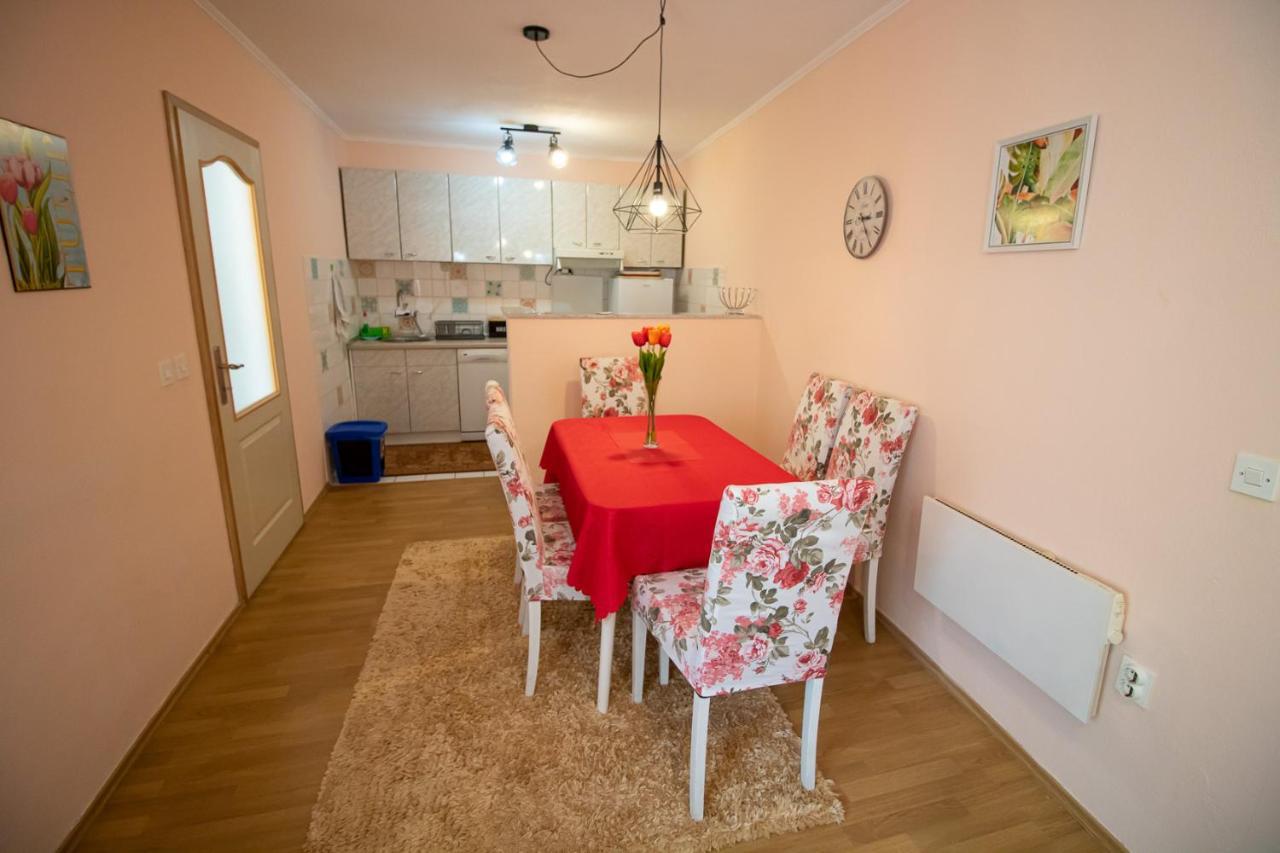 Butterfly Apartment Mostar Luaran gambar